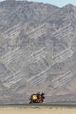 media/Nov-16-2025-Race Pace (Sun) [[8c5fa54630]]/Non Verified Riders (1st 20 Minutes)/2-Turn 10 (1010am)/